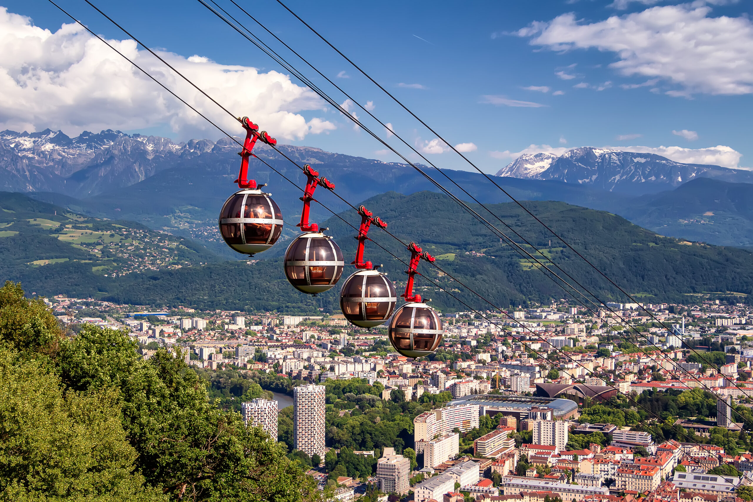 Modification n°3 du PLUi de Grenoble-Alpes Métropole : ce que doivent savoir propriétaires, communes et opérateurs immobiliers en 2025